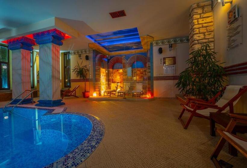 Saint George Hotel & Medical Spa