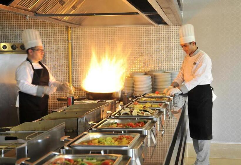 酒店 Seaden Corolla