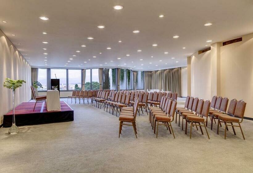 호텔 Sheraton Salta