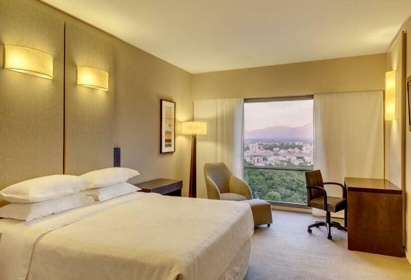 호텔 Sheraton Salta