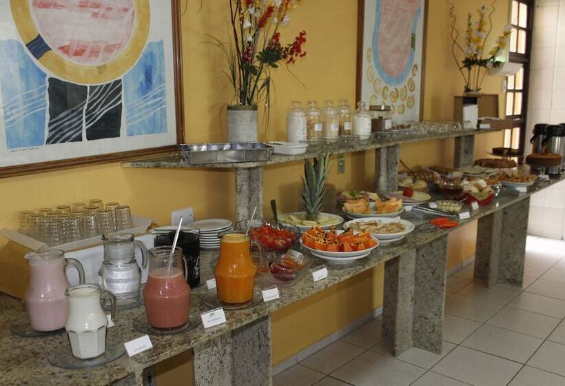 בית מלון כפרי Sol Praia Marina