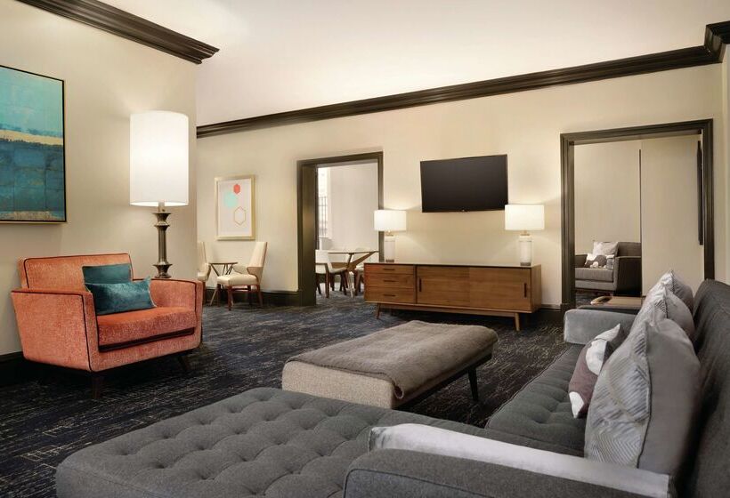 American Hotel Atlanta Downtown, Tapestry Collection Hilton