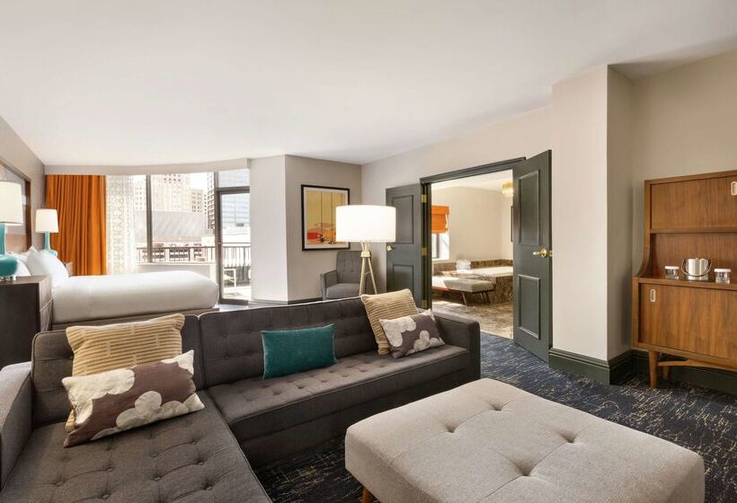 American Hotel Atlanta Downtown, Tapestry Collection Hilton