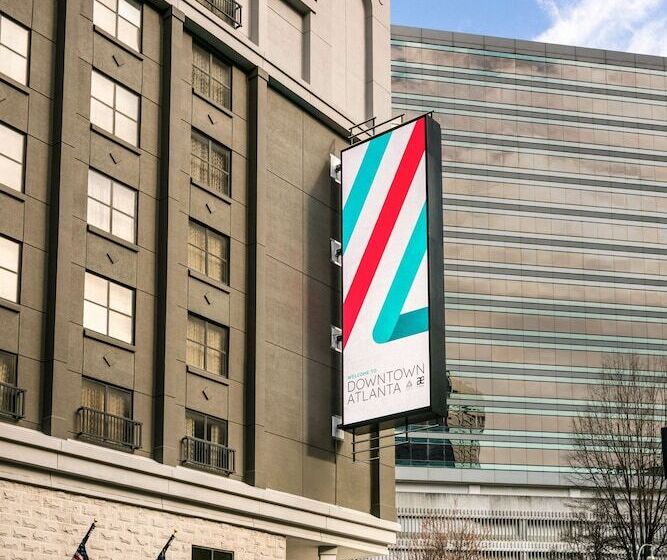 American Hotel Atlanta Downtown, Tapestry Collection Hilton