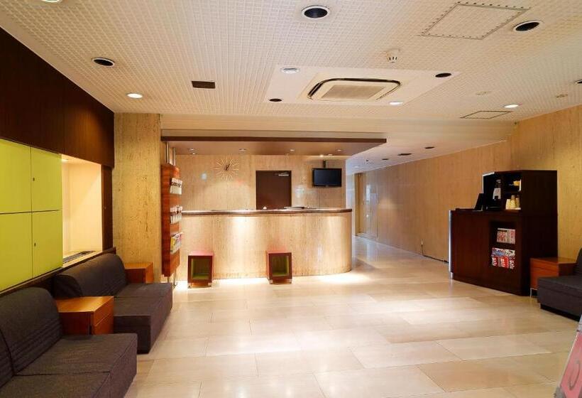 בית מלון כפרי The B Sangenjaya