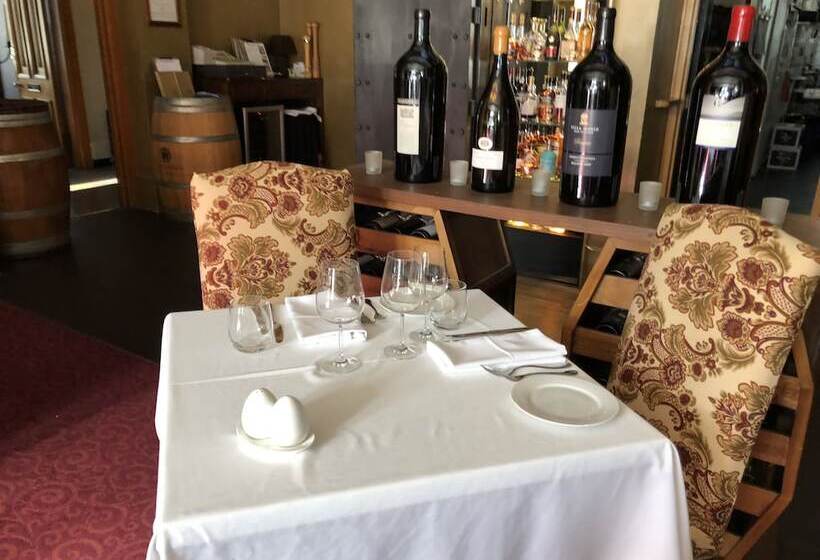 בית מלון כפרי The County