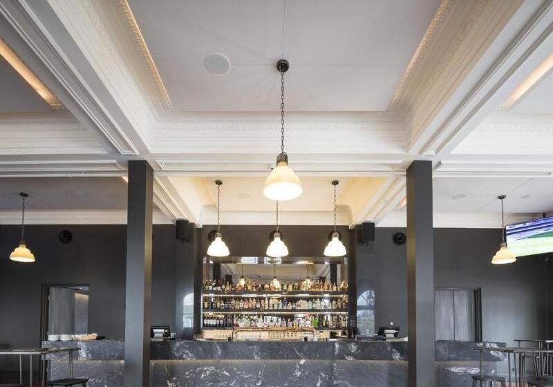 ホテル The Melbourne