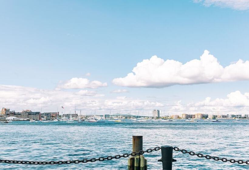 ホテル The Westin Boston Seaport District