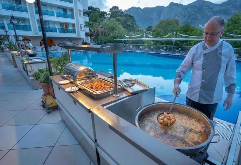 ホテル Turunc Resort