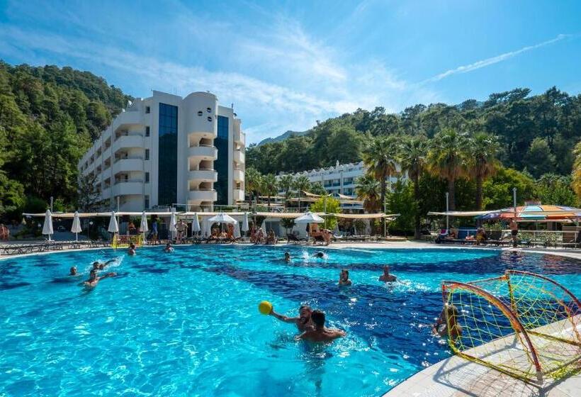 ホテル Turunc Resort