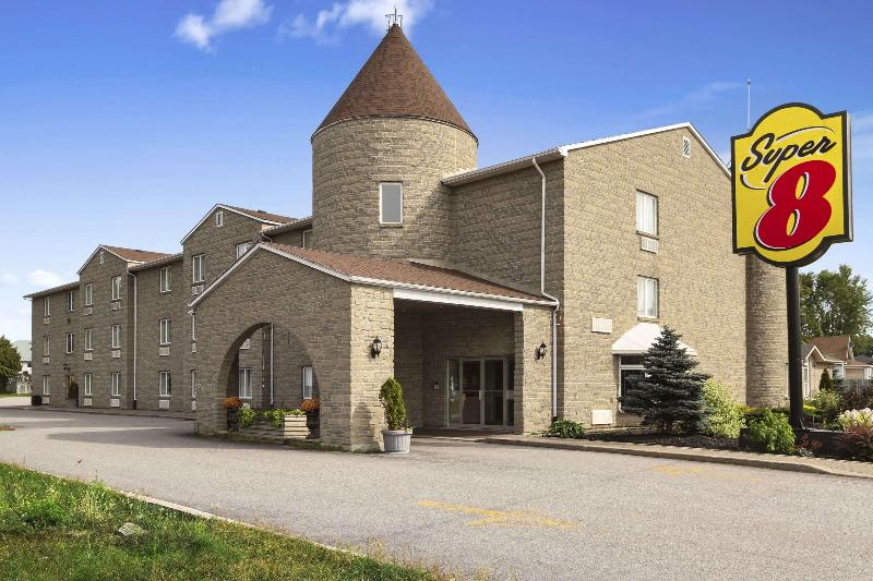 فندق على الطريق Super 8 By Wyndham North Bay