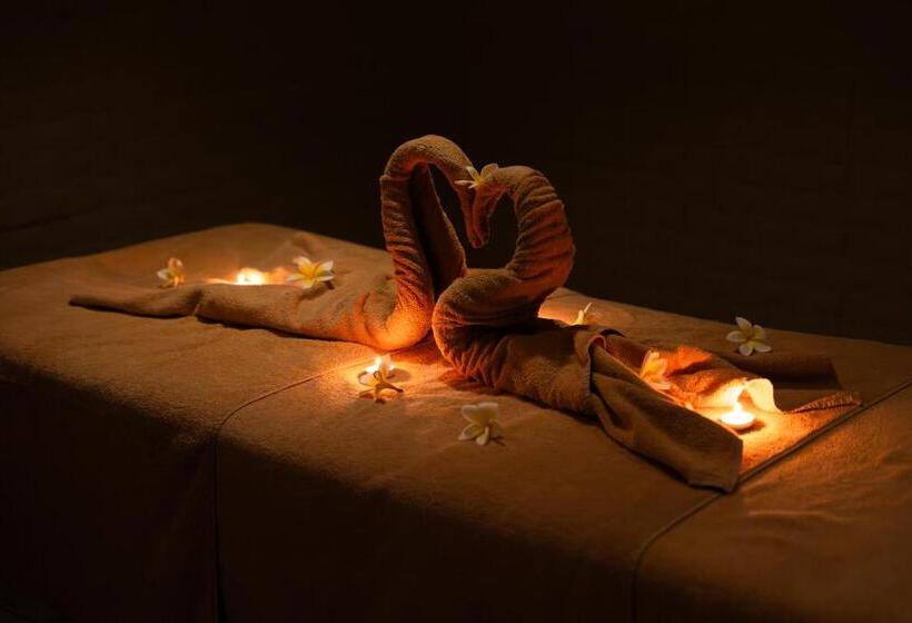 Oz Hotels Incekum Beach