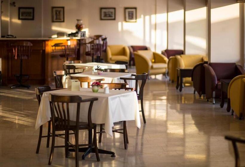 Tuntas Family Suites Kusadasi