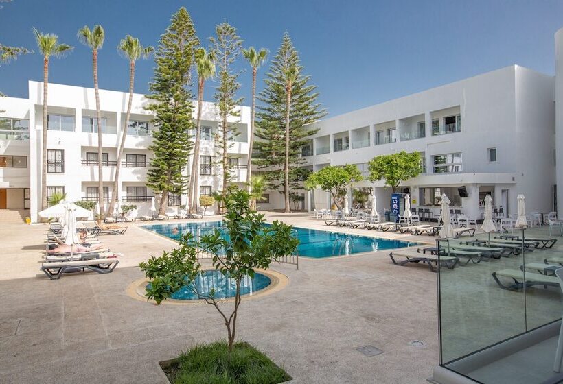 Anthea Hotel Apartments