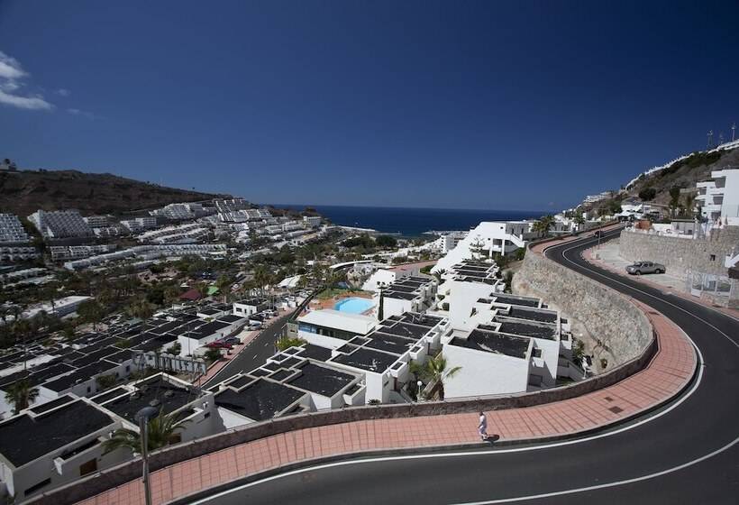 Apartamentos Montesol