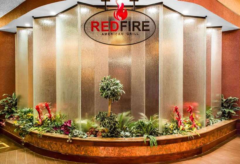 Clarion Hotel Philadelphia International Airport