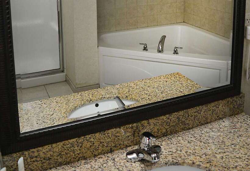 Clarion Hotel Philadelphia International Airport