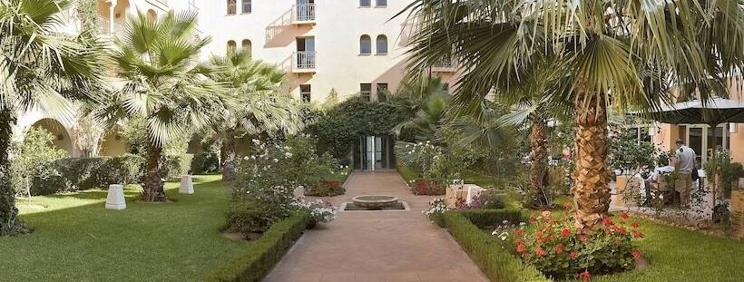 Отель Alhambra Thalasso