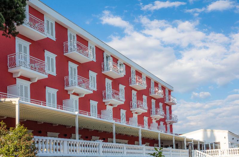 酒店 Aminess Casa Bellevue