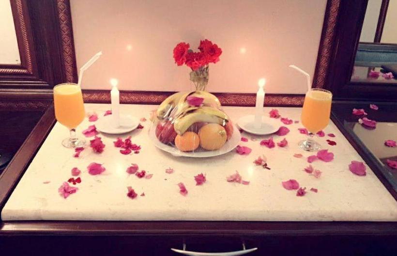 هتل Amra Palace International