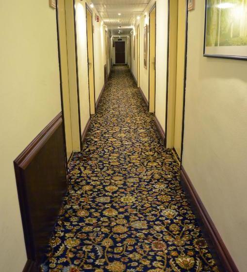 هتل Amra Palace International