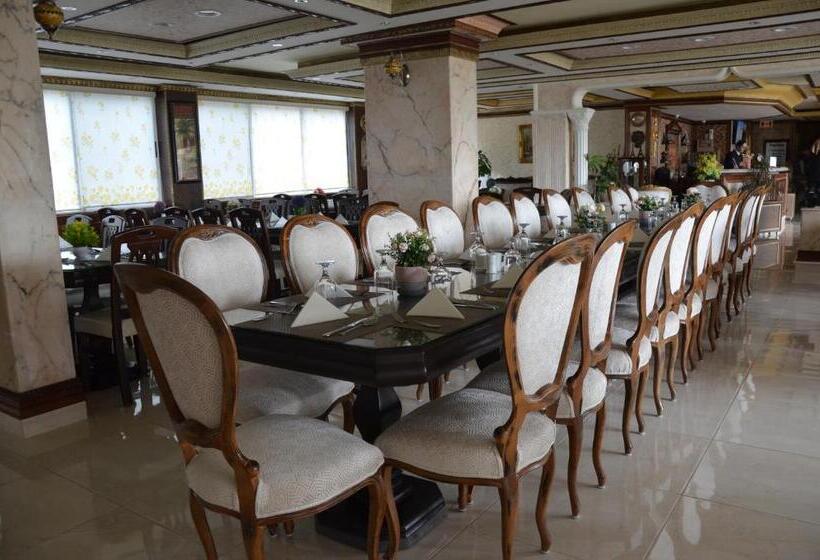 هتل Amra Palace International