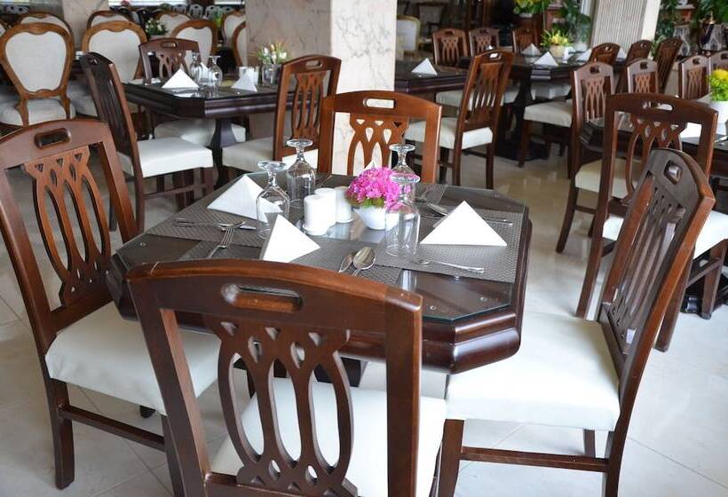 هتل Amra Palace International