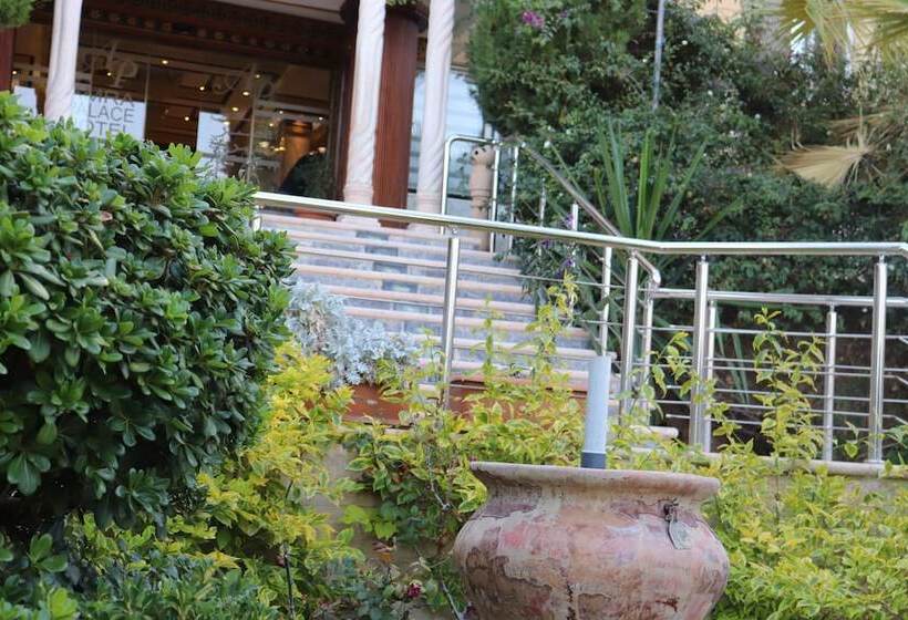 هتل Amra Palace International