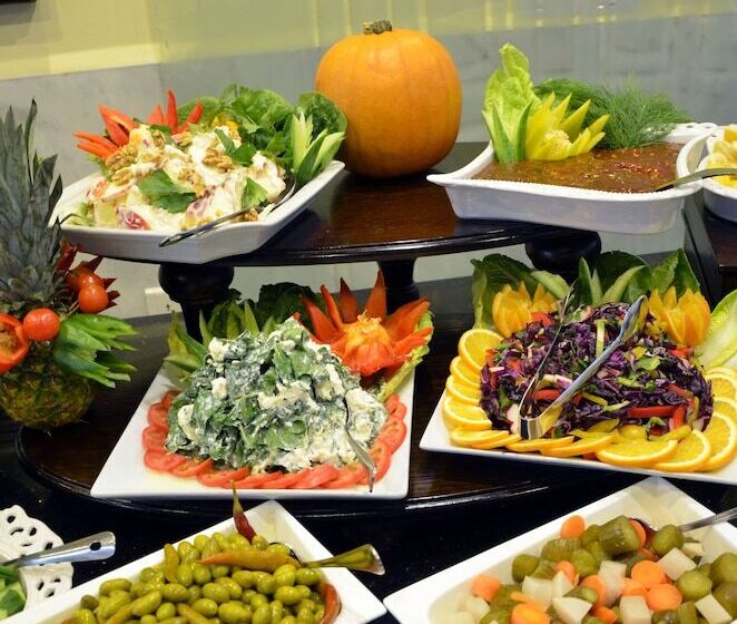 هتل Amra Palace International