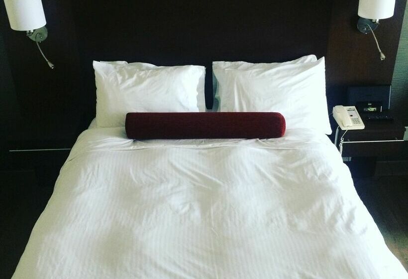 בית מלון כפרי Auberge Madeliinn