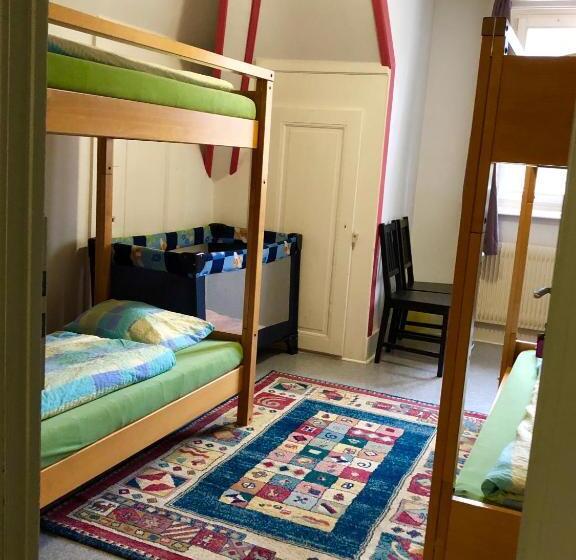 בית מלון כפרי Auberge Pour Tous