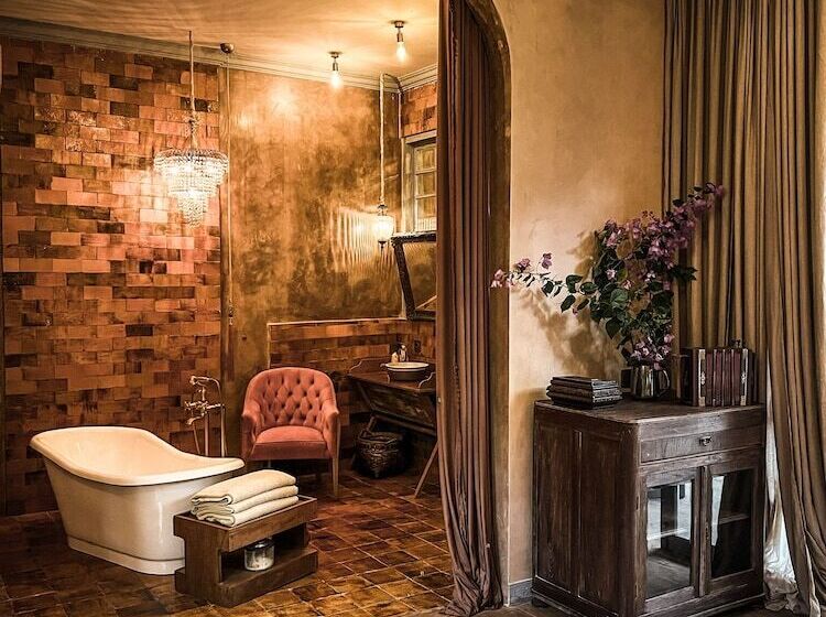 호텔 Balquisse Heritage