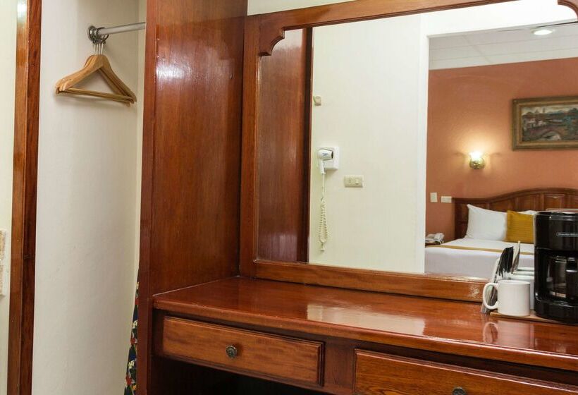 Best Western Hotel Madan