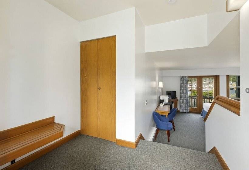 فندق Canadian Princess Lodge & Marina