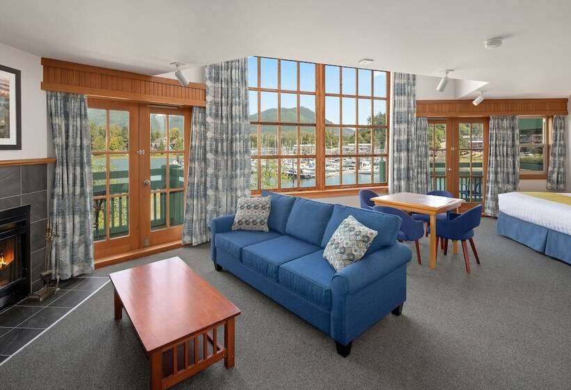 فندق Canadian Princess Lodge & Marina