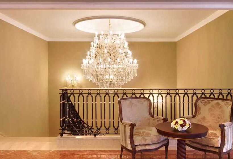 هتل Candido 4* Sup