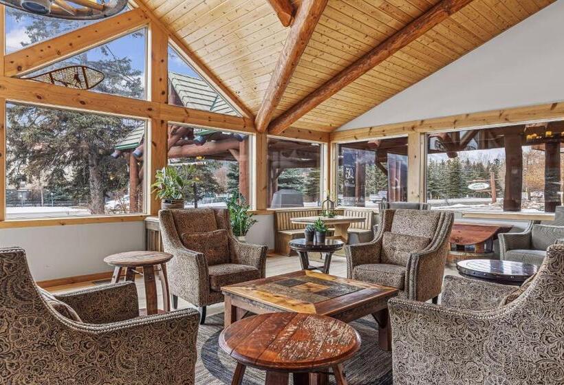 Отель Canmore Rocky Mountain Inn