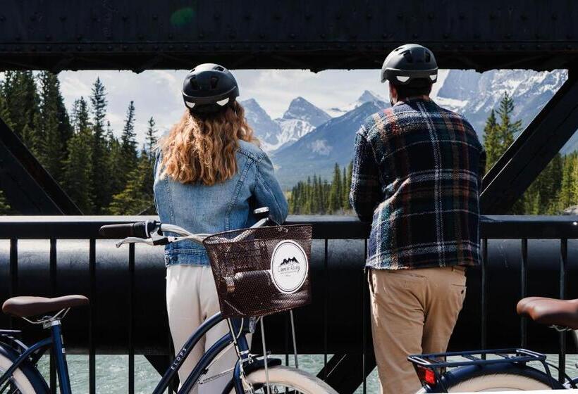 Отель Canmore Rocky Mountain Inn