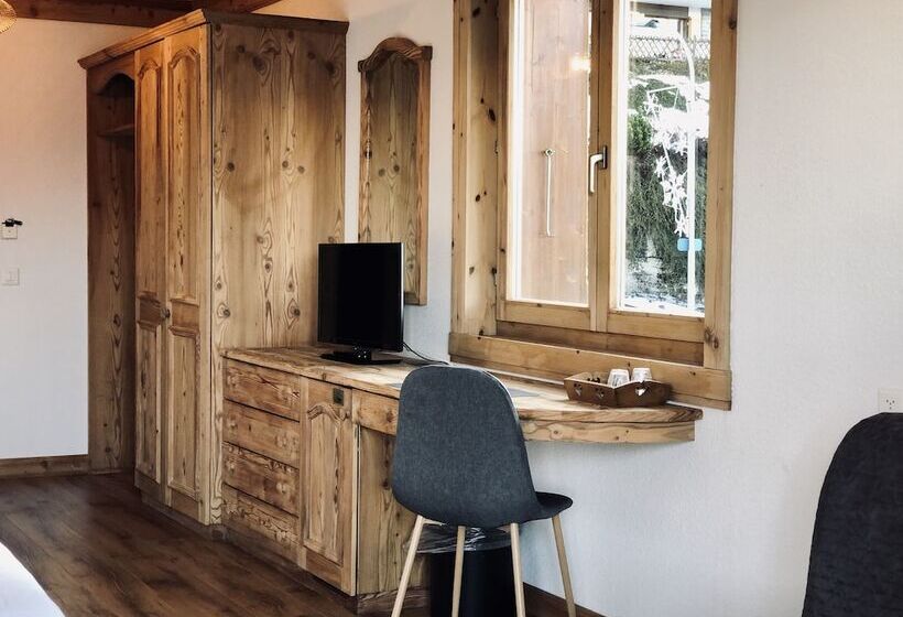 호텔 Hôtel Chalet Royal