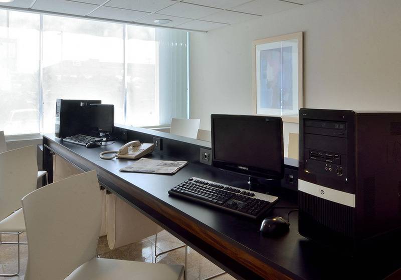 בית מלון כפרי City Express By Marriott Cancun