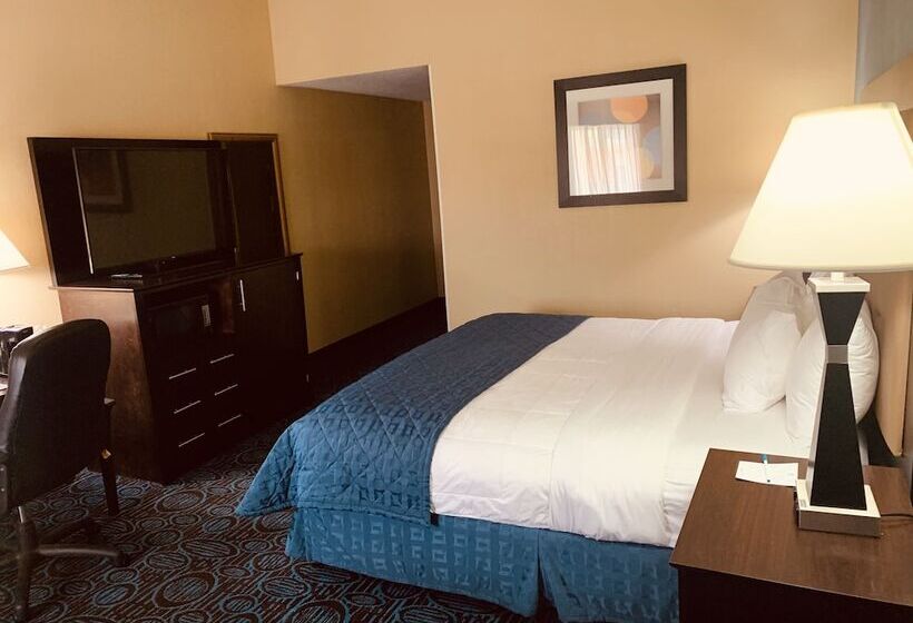 ホテル Clarion Inn New London  Mystic