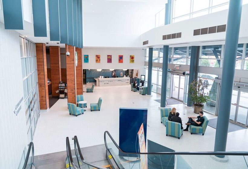 Coast Hotel & Convention Centre