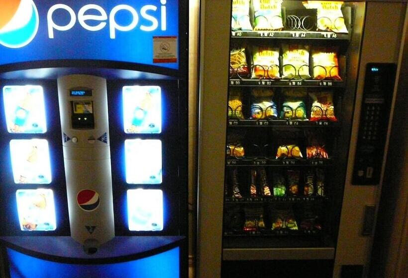 Coast Abbotsford Hotel & Suites