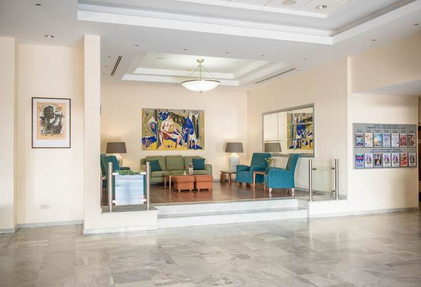 فندق Cynthiana Beach