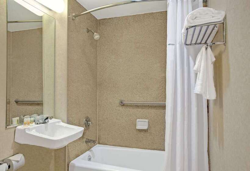 ホテル Days Inn By Wyndham Jamaica / Jfk Airport