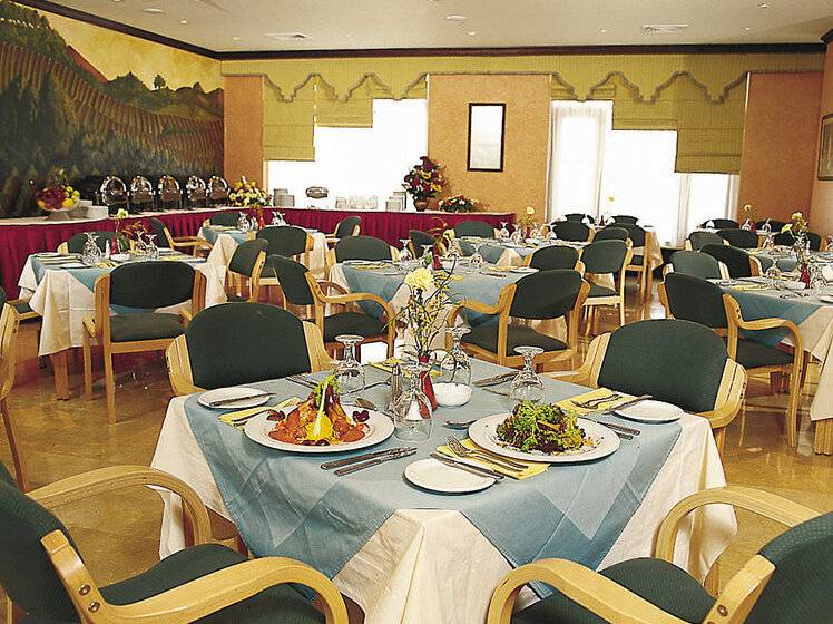 Days Inn By Wyndham Hotel Suites Amman