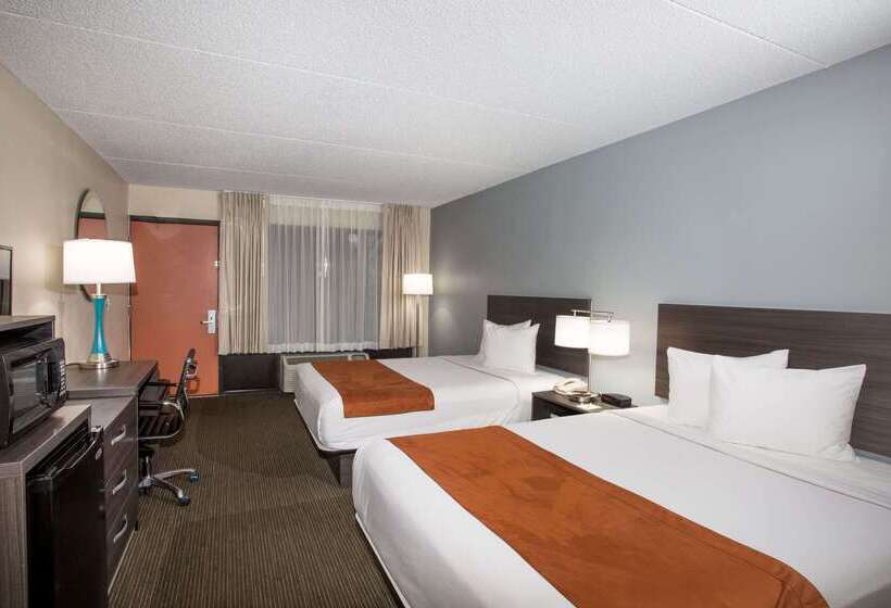 호텔 Days Inn & Suites By Wyndham Orlando Airport