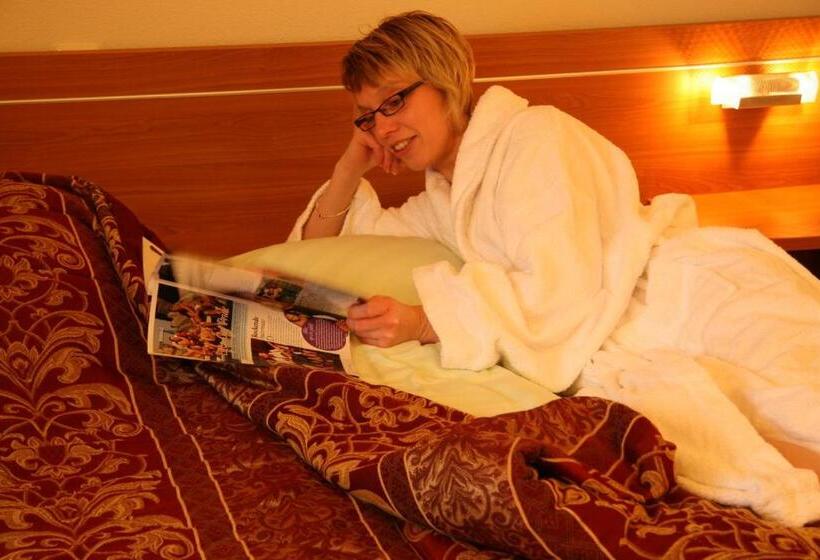 ホテル De Harmonie