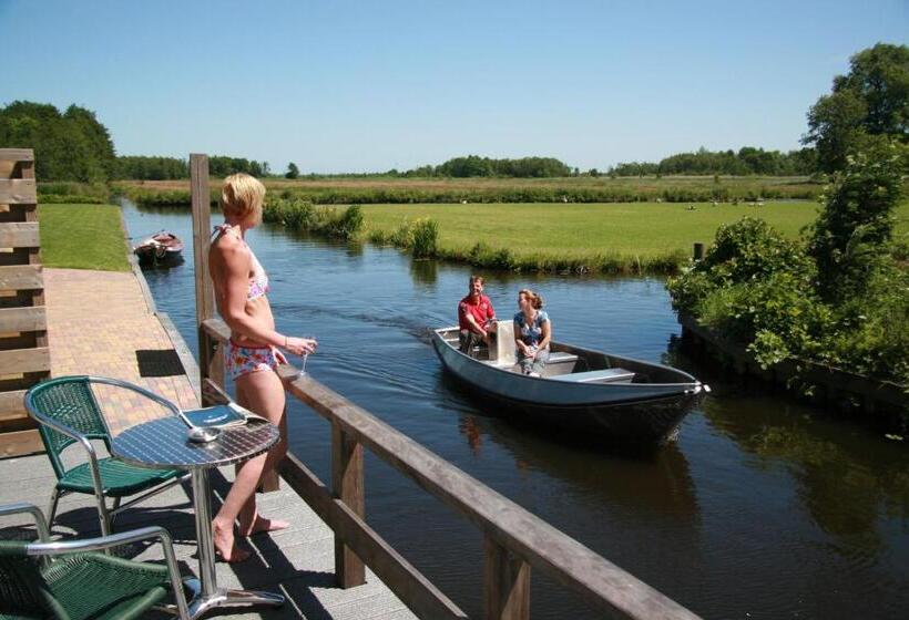 ホテル De Harmonie