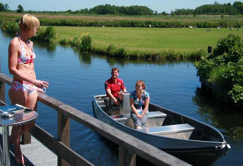 ホテル De Harmonie